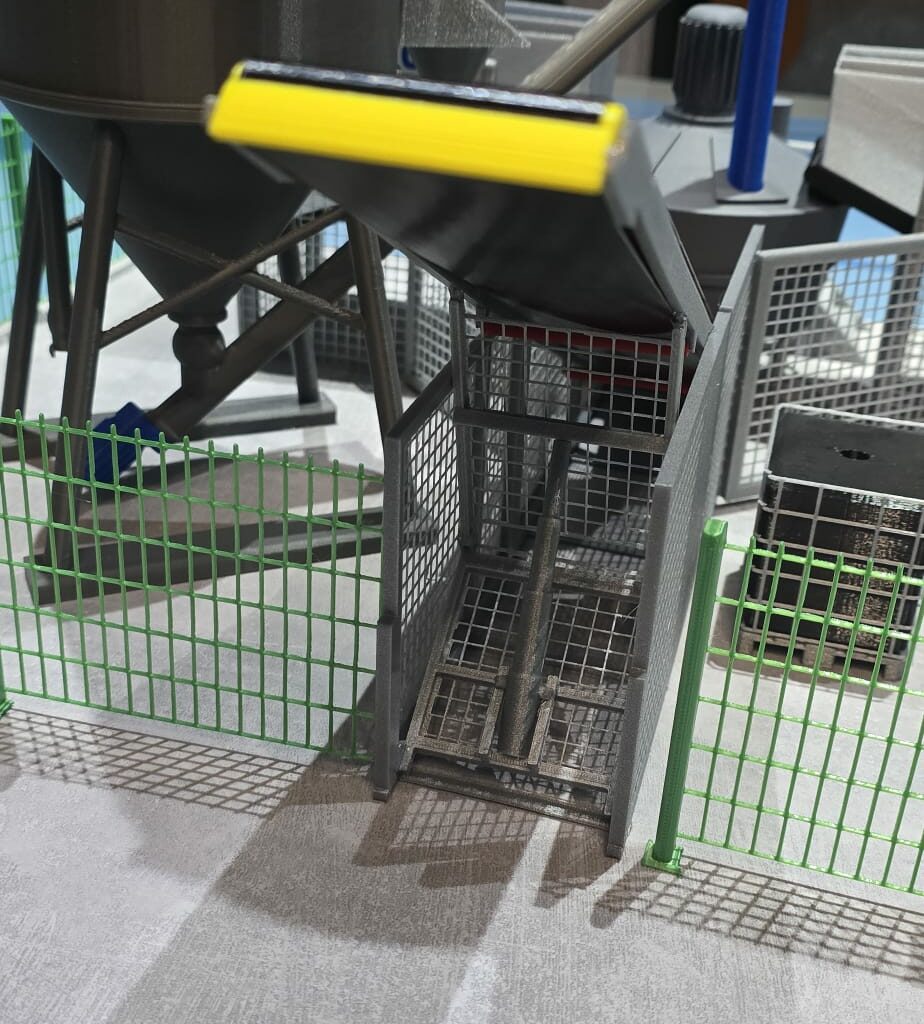 WhatsApp Image 2025-12-11 at 18.06.13 (1)